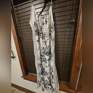 Black and White Leaf Print Dress